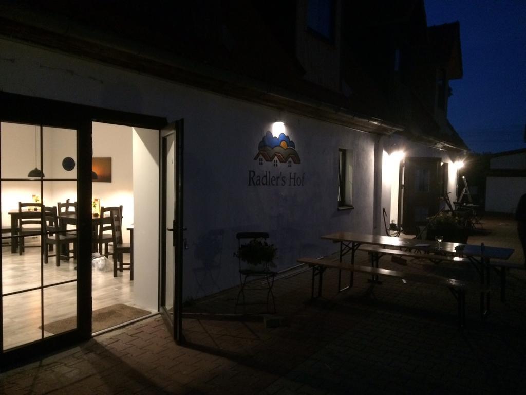 Radler'S Hof Hotel Letschin Exterior photo