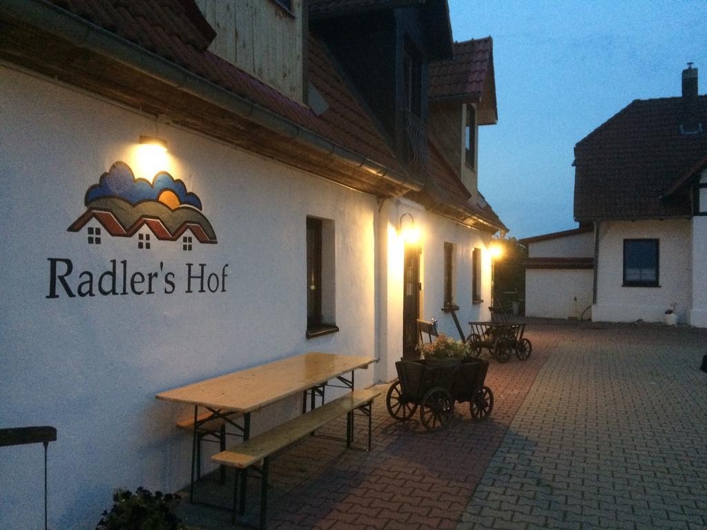 Radler'S Hof Hotel Letschin Exterior photo